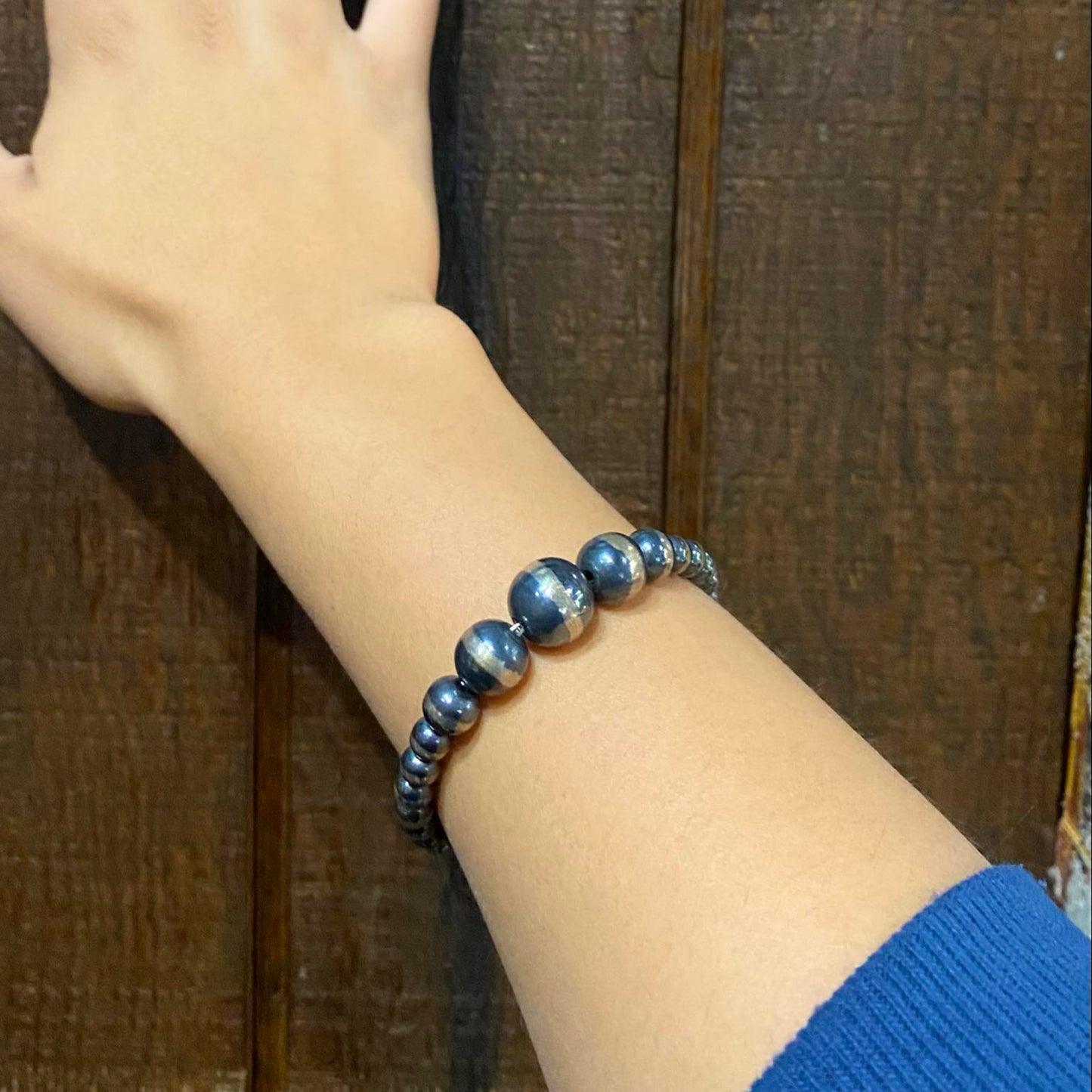 Ombre Navajo Pearl Bracelet