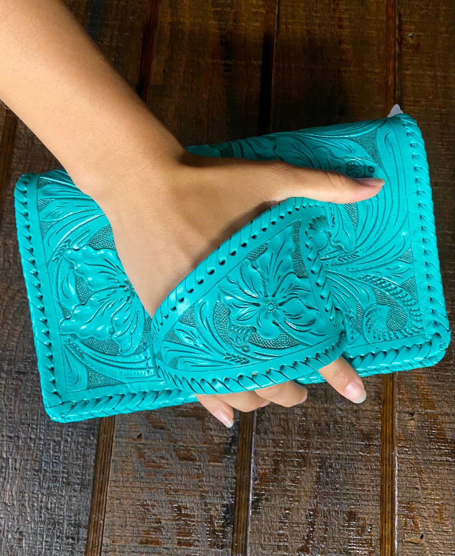 Glove Clutch by Que Chula-multiple colors