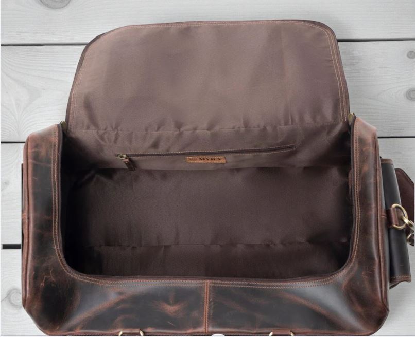 Thunderbird Tall Traveller Bag