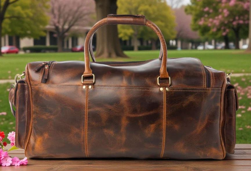 Dakota Voyager Leather Duffle